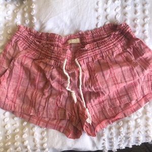 Roxy shorts!